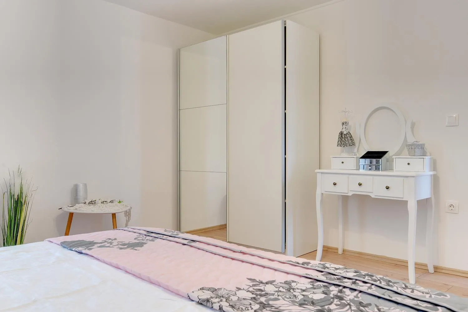 Holiday home Typisch Istrisches Ferienhaus Mit Privatem Pool, Tischfussball, Darts, Gym Mednjan Croatia