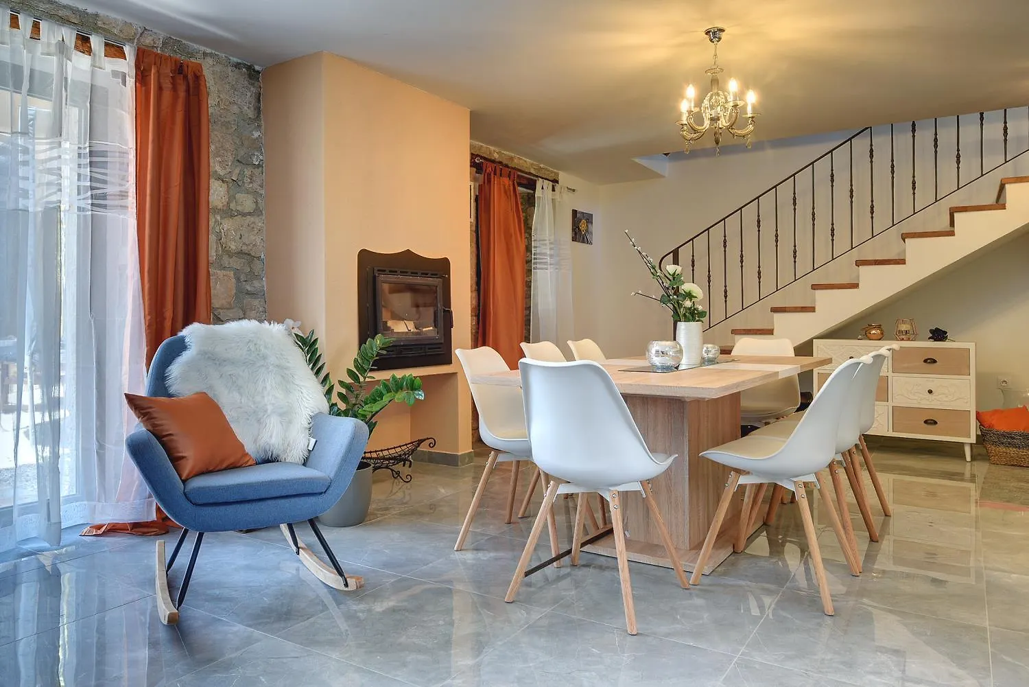 Typisch Istrisches Ferienhaus Mit Privatem Pool, Tischfussball, Darts, Gym Mednjan