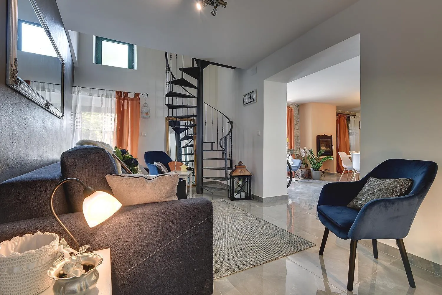 Typisch Istrisches Ferienhaus Mit Privatem Pool, Tischfussball, Darts, Gym Mednjan Holiday home
